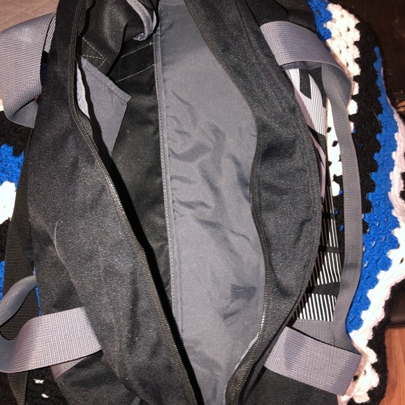 Nike Black Athletic Bag - Picture 2 of 4